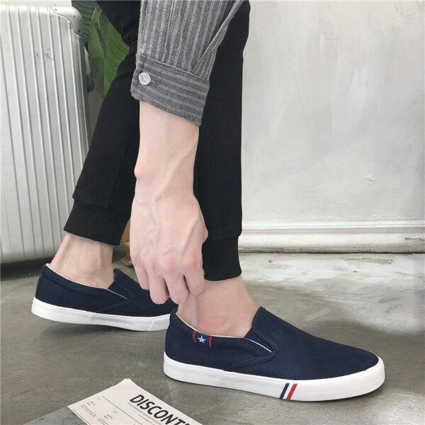 Korean Style Dou Chuan Casual Slip-On Shoes